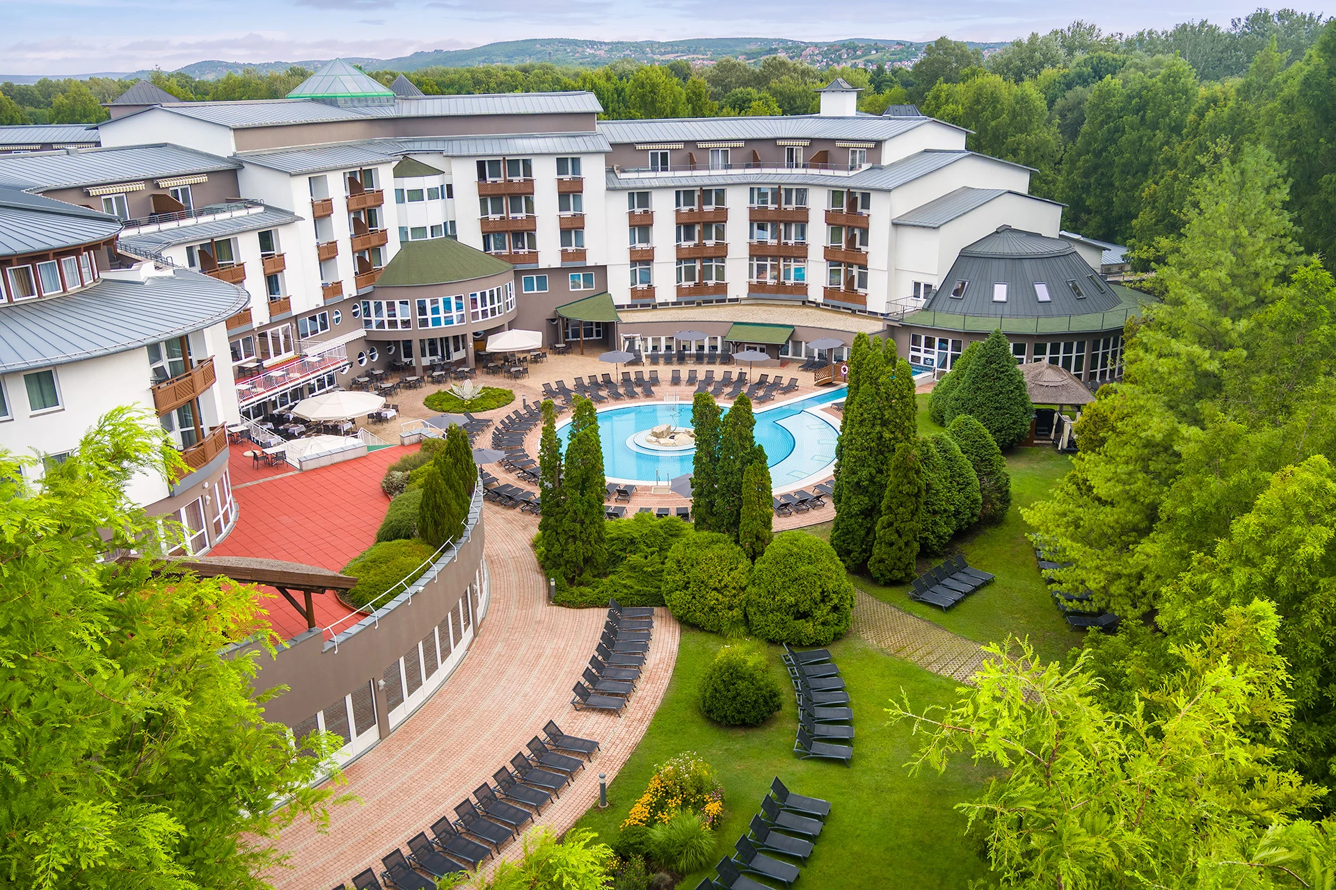 Hotel Exterior with Outdoor Pool